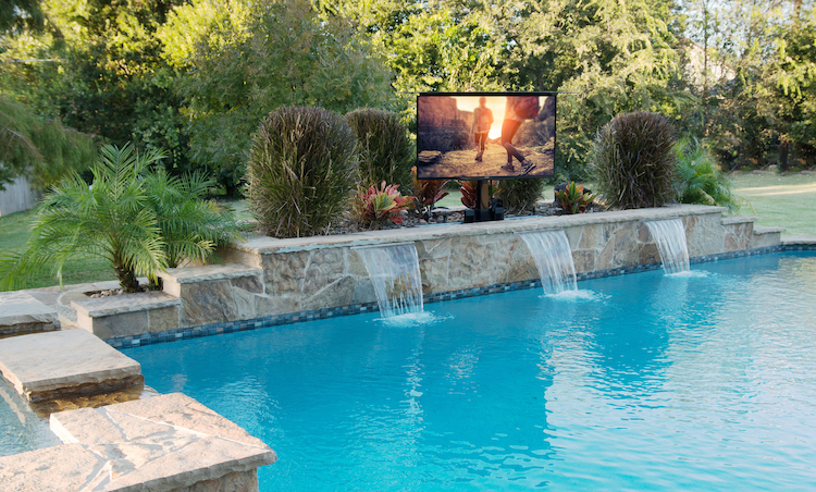 Quick Bits: 9 Experts on Favorite Outdoor AV Products or Technologies