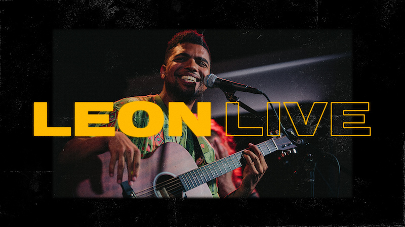Leon-Live-Title