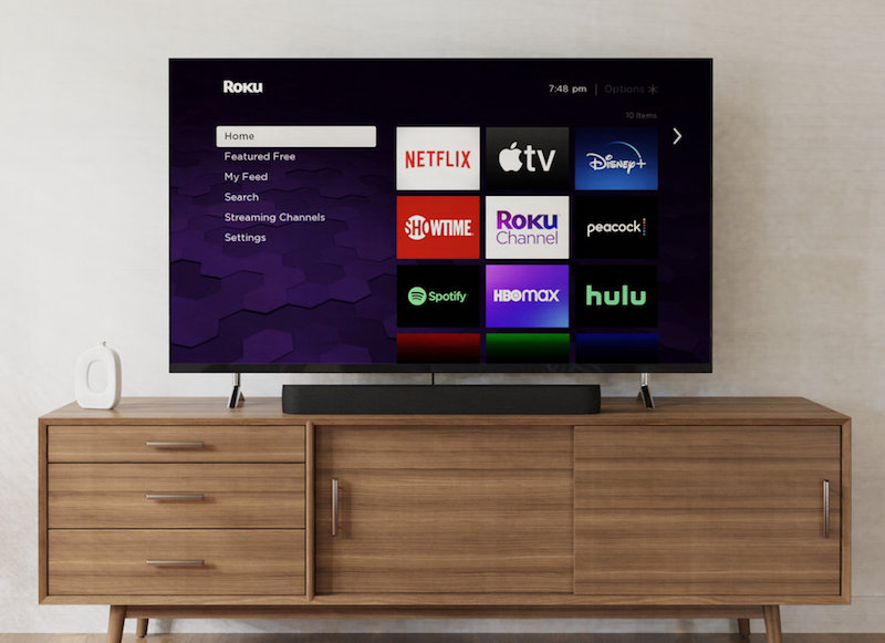 Roku OS 10 Streambar Pro lifestyle