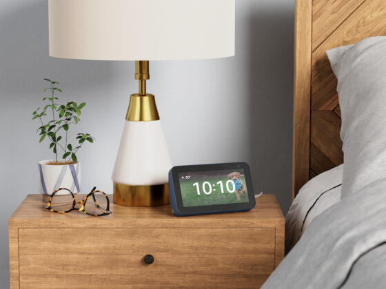 Echo Show 5 smart home technology