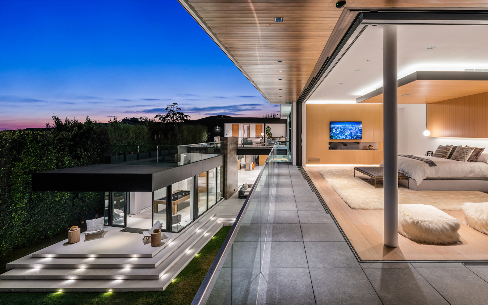 RTT_2025-05_OutdoorAudio_Header